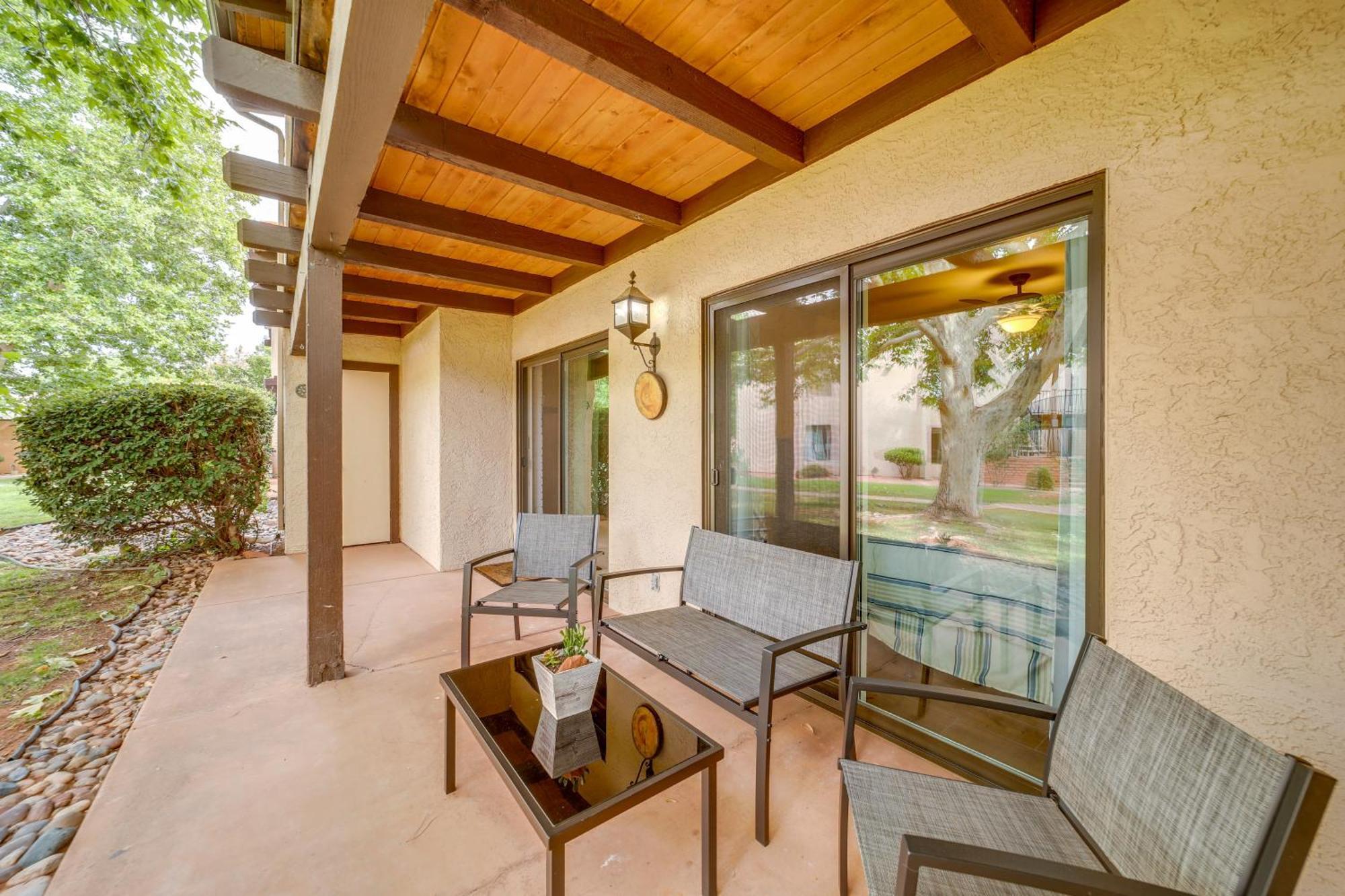 Cozy Sedona Oasis With Pool And Hot Tub Access! Apartment Bagian luar foto